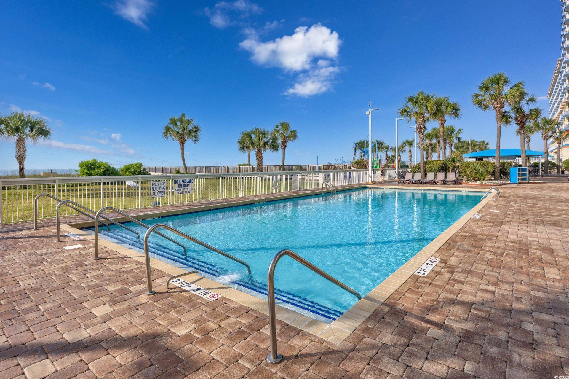 5300 N Ocean Blvd.  Photo 37