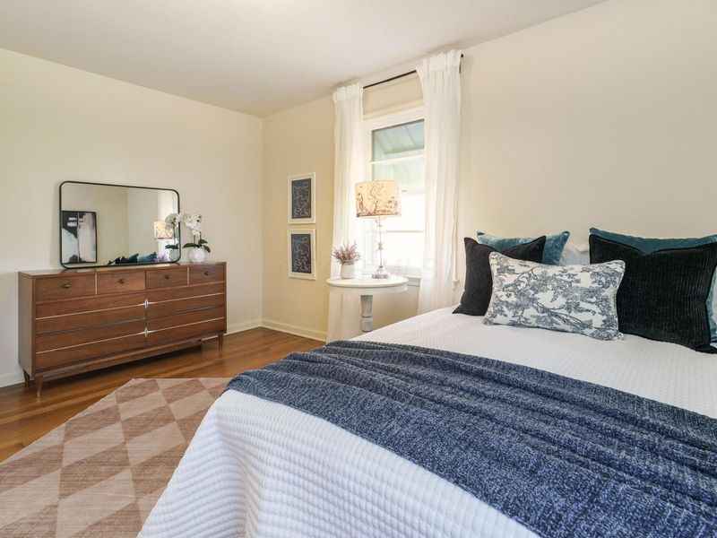 140 E Beechwold Boulevard , Columbus, OH 43214 Photo 18