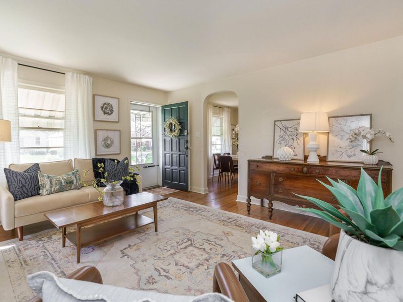 140 E Beechwold Boulevard , Columbus, OH 43214 Photo 3