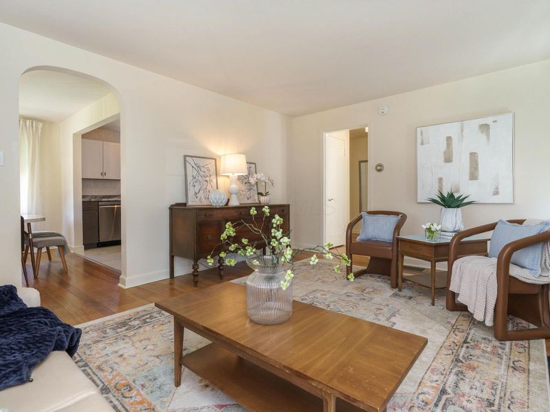 140 E Beechwold Boulevard , Columbus, OH 43214 Photo 4