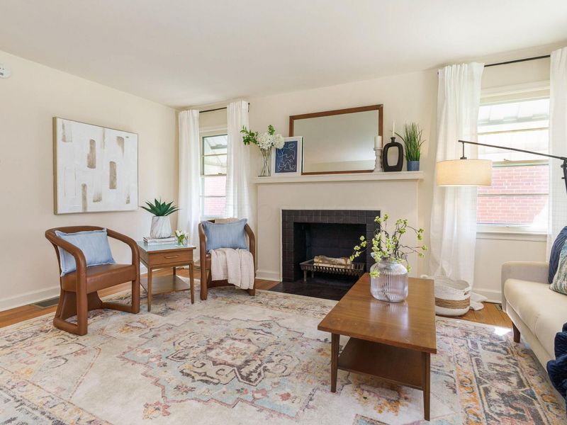 140 E Beechwold Boulevard , Columbus, OH 43214 Photo 6