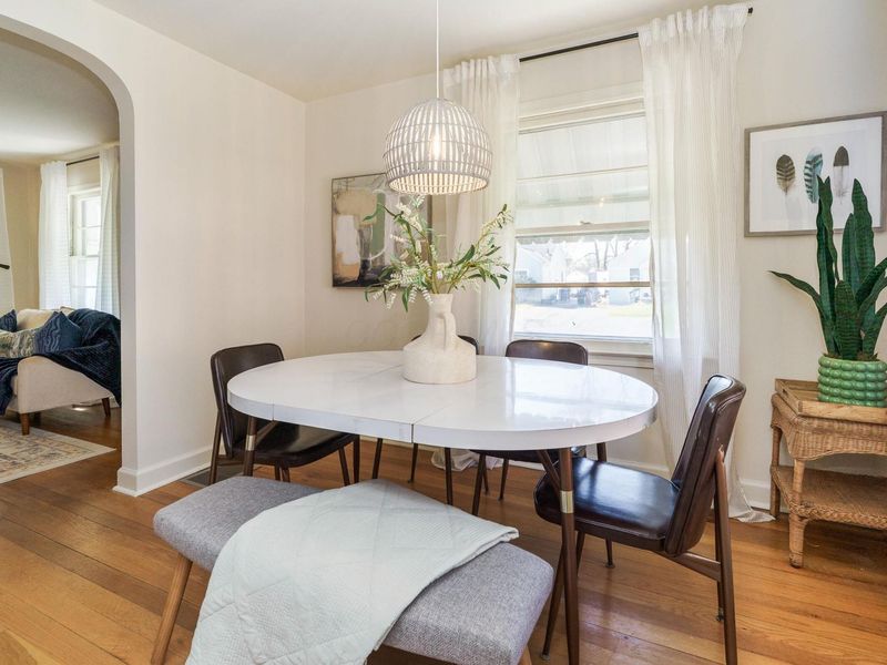 140 E Beechwold Boulevard , Columbus, OH 43214 Photo 9