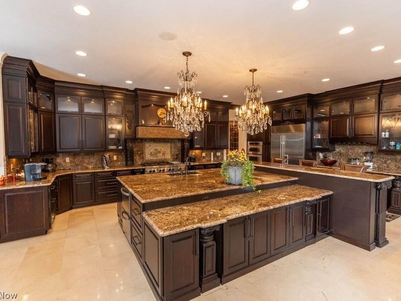 3600 Oxford Circle, Westlake, OH 44145 Photo 12