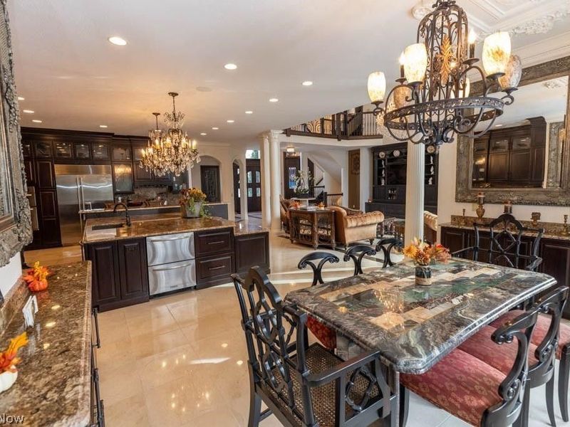 3600 Oxford Circle, Westlake, OH 44145 Photo 17