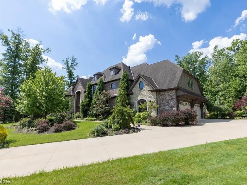 3600 Oxford Circle, Westlake, OH 44145 Photo 3