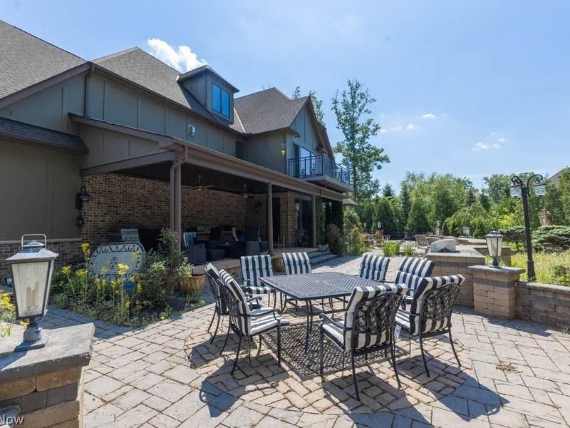 3600 Oxford Circle, Westlake, OH 44145 Photo 42