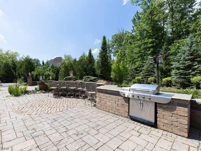 3600 Oxford Circle, Westlake, OH 44145 Photo 44