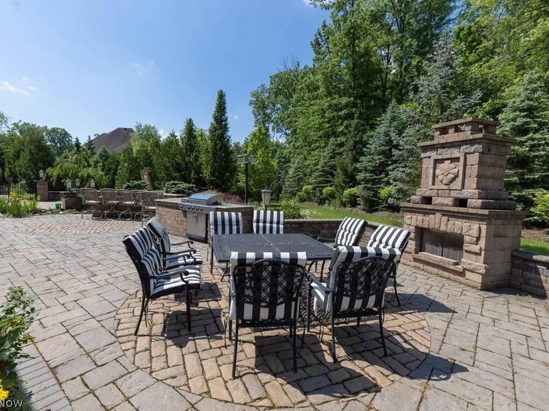 3600 Oxford Circle, Westlake, OH 44145 Photo 46