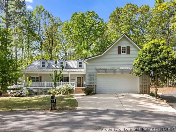 104 Greenside Lane, Sanford, NC 27332