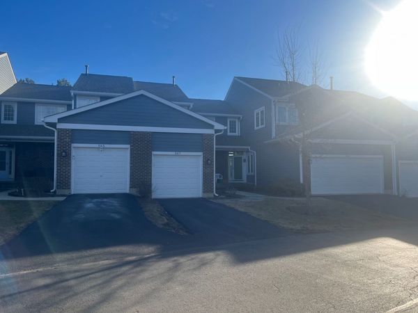 567 W PARKSIDE Drive , Unit 567, Palatine, IL 60067