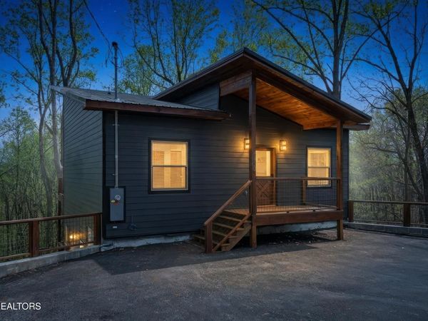 640 Carter Plaza , Gatlinburg, TN 37738