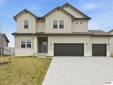 9606 S 184th Terrace , Omaha, NE 68136