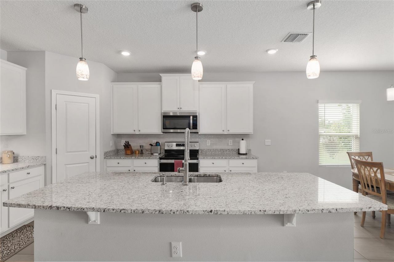 17352 NW 172nd Avenue , Alachua, FL 32615 Photo