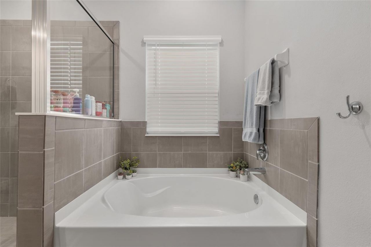 17352 NW 172nd Avenue , Alachua, FL 32615 Photo