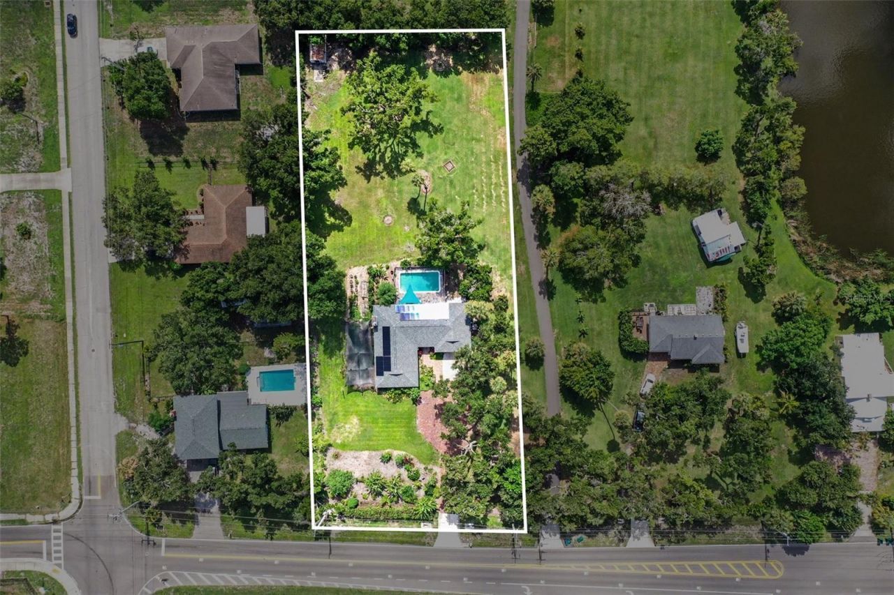 1713 14th Avenue W, Palmetto, FL 34221 Photo