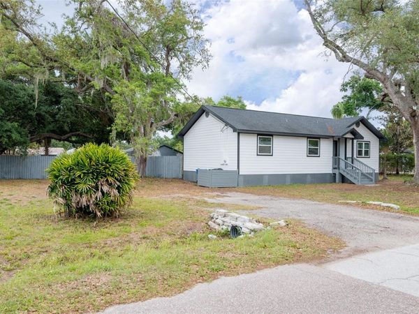 8812 DYER ROAD, RIVERVIEW, FL 33578