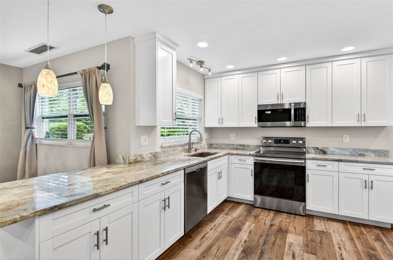 7 Eagle Lane, Palm Harbor, FL 34683 Photo