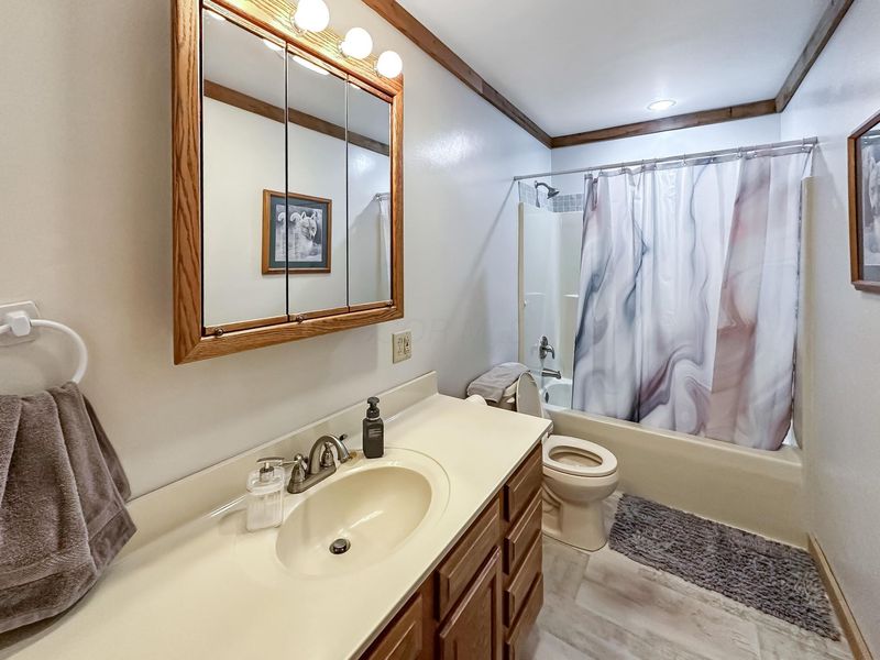 1795 Lovers Lane, New Lexington, OH 43764 Photo 11