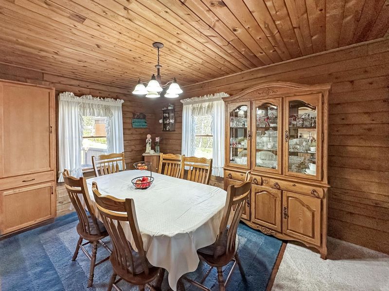 1795 Lovers Lane, New Lexington, OH 43764 Photo 8