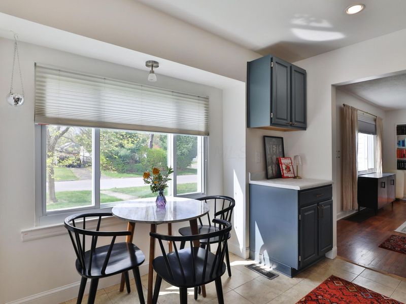 312 E Royal Forest Boulevard, Columbus, OH 43214 Photo 12