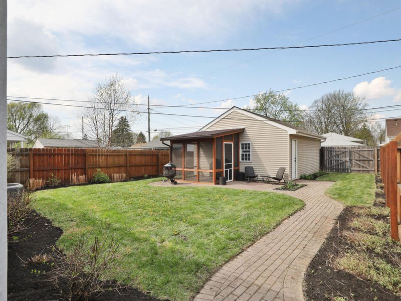 312 E Royal Forest Boulevard, Columbus, OH 43214 Photo 37