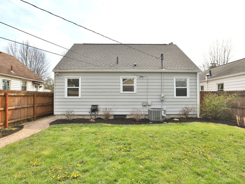 312 E Royal Forest Boulevard, Columbus, OH 43214 Photo 42