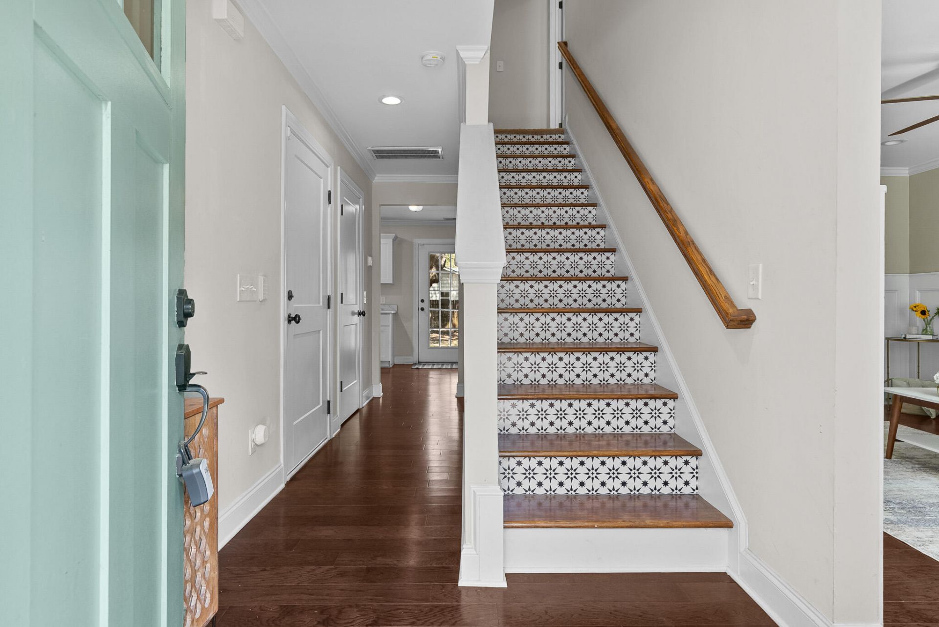 1168 Braddock Avenue Photo 11