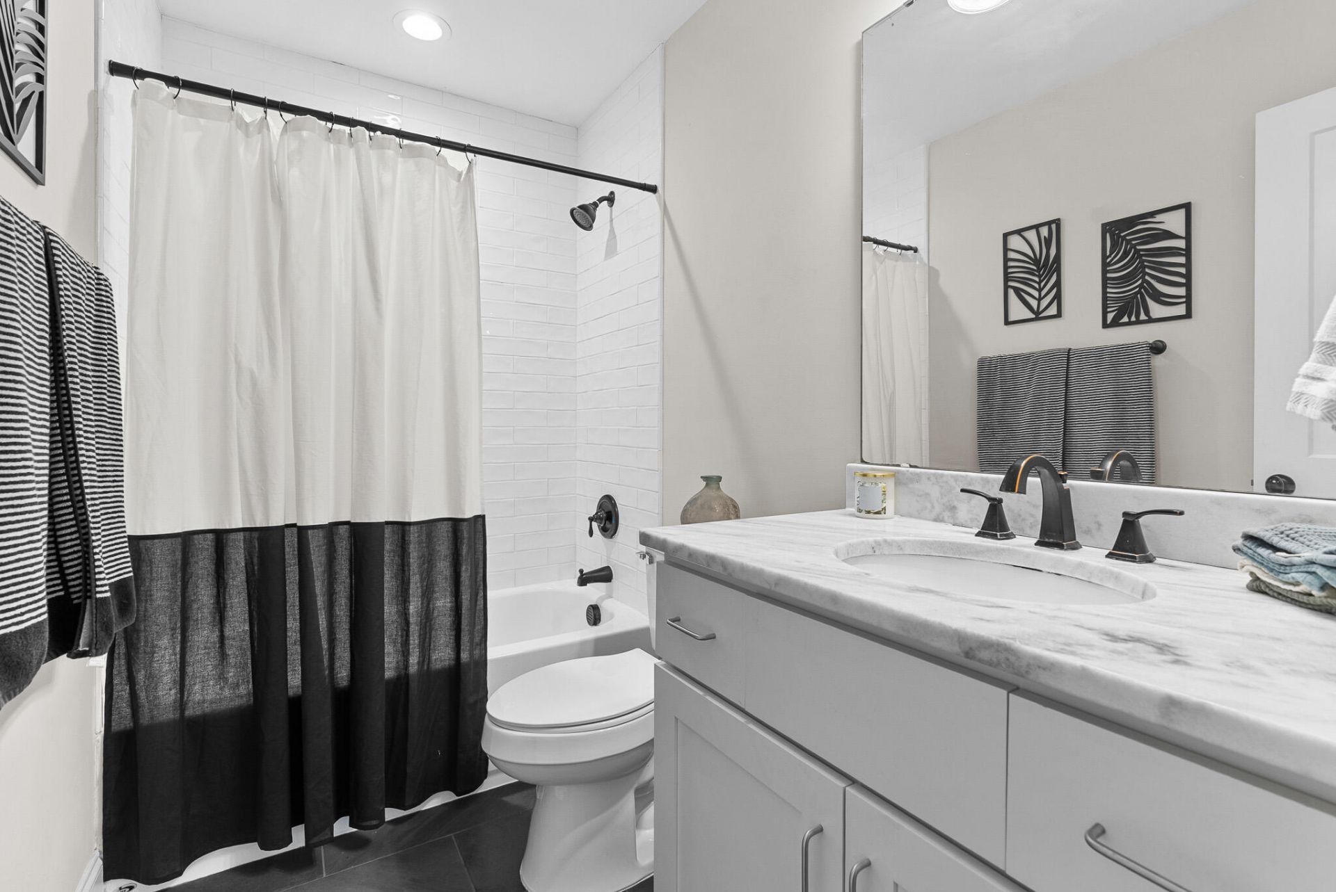 1168 Braddock Avenue Photo 28