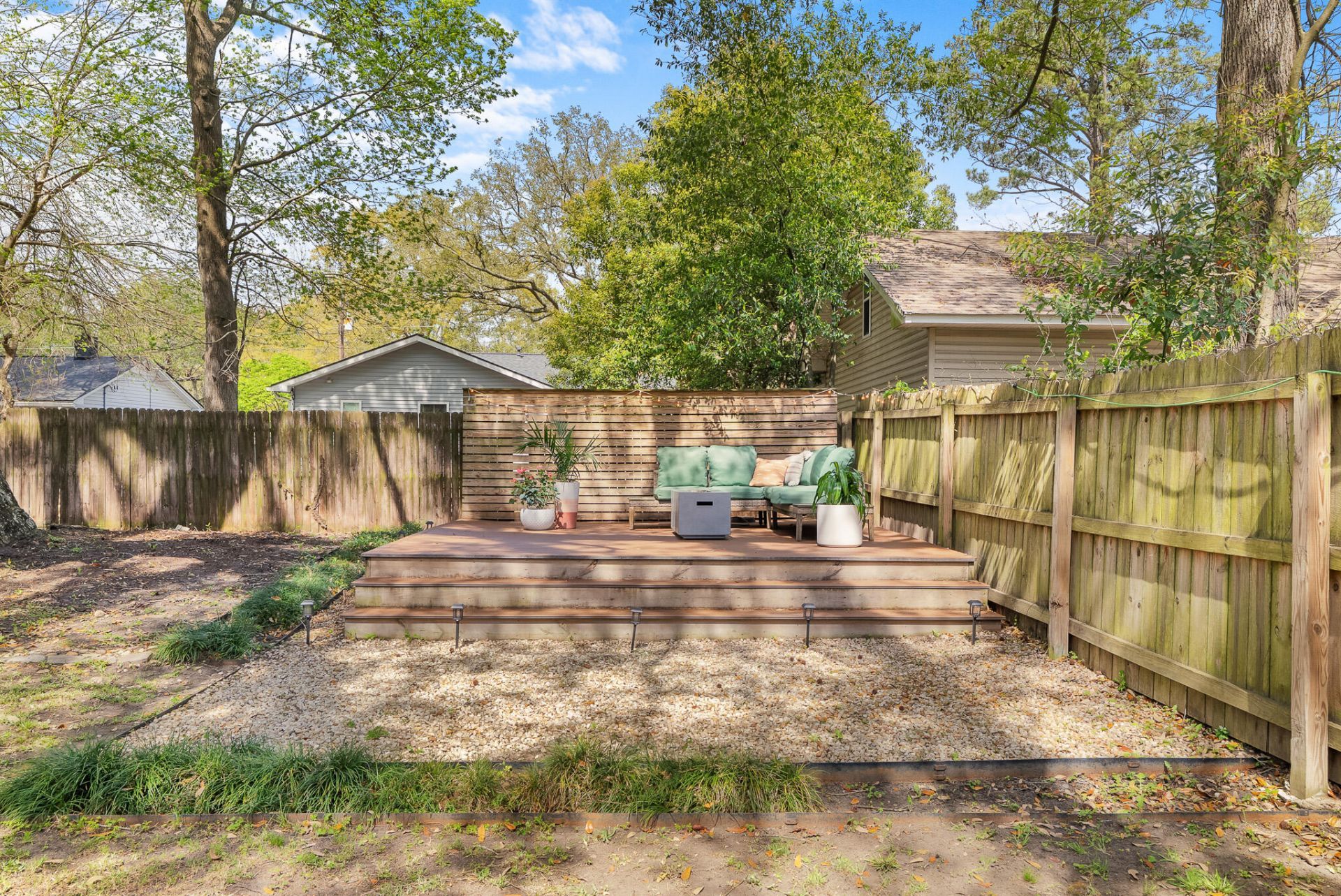 1168 Braddock Avenue Photo 6