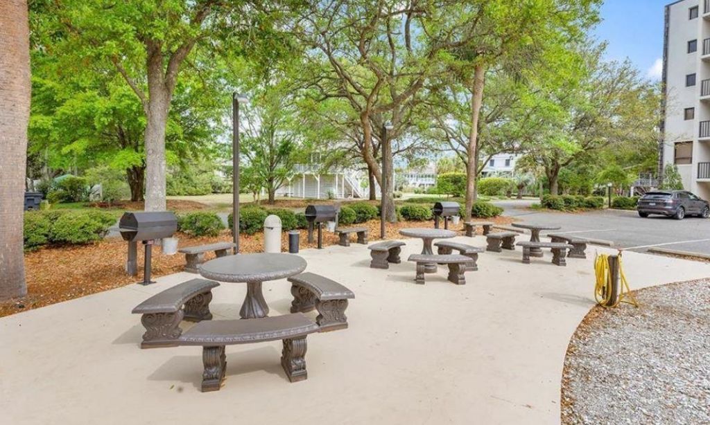 423 Parker Dr. Photo 36