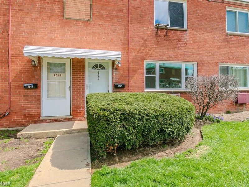 1543 Severn Lane, Unit 6D, Wickliffe, OH 44092 Photo 1