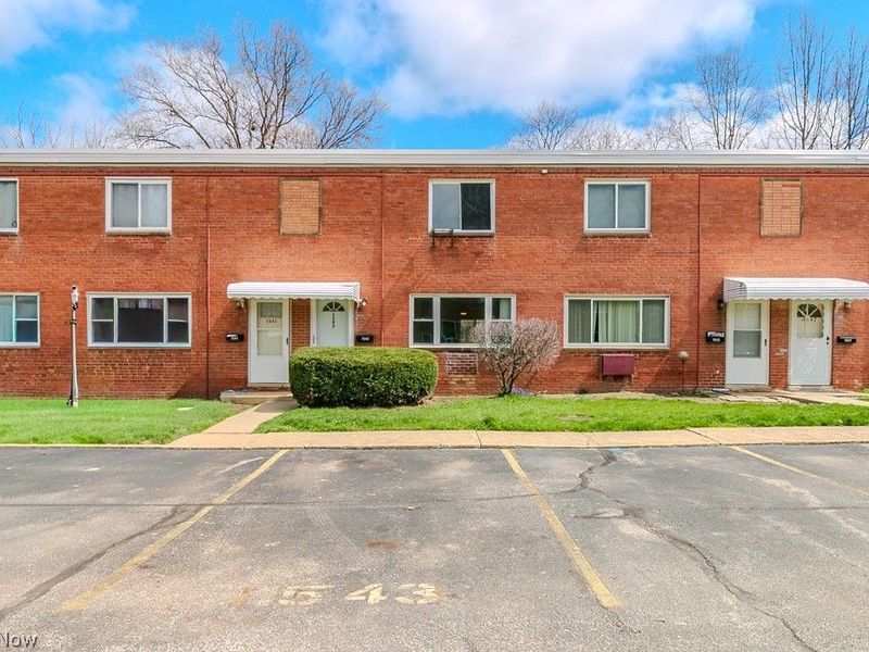 1543 Severn Lane, Unit 6D, Wickliffe, OH 44092 Photo 2