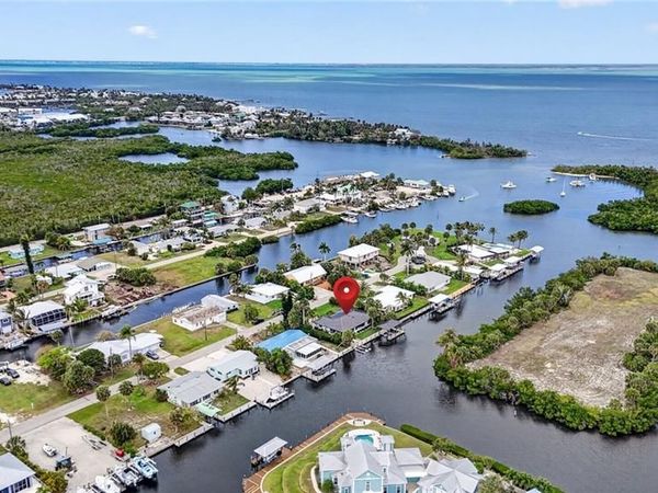 16340 Buccaneer ST, BOKEELIA, FL 33922