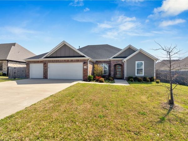 1234 Cassia Street , Tontitown, AR 72762