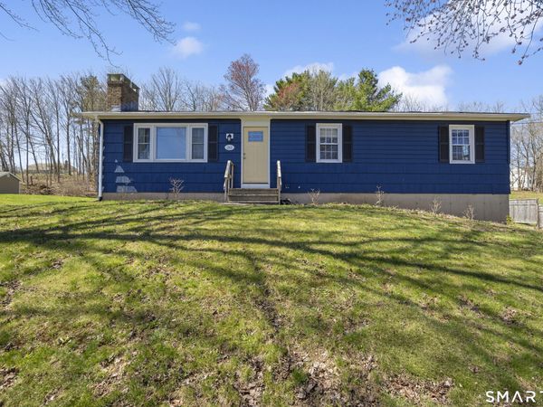 261 Winthrop, Cheshire, CT 06410