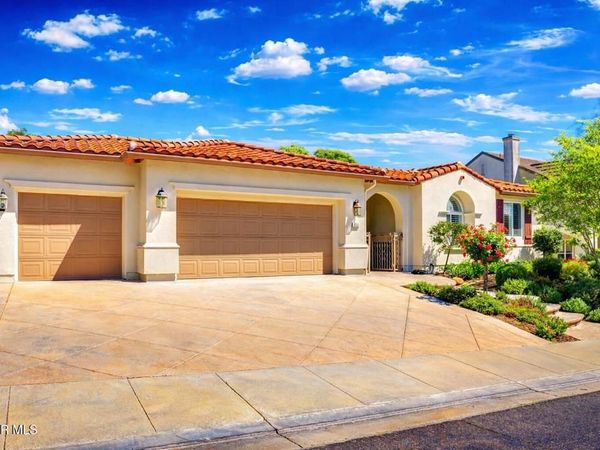 958 Westbluff Place, Simi Valley, CA 93065