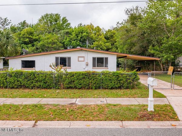 6840 LONDON BRIDGE Lane, Jacksonville, FL 32210