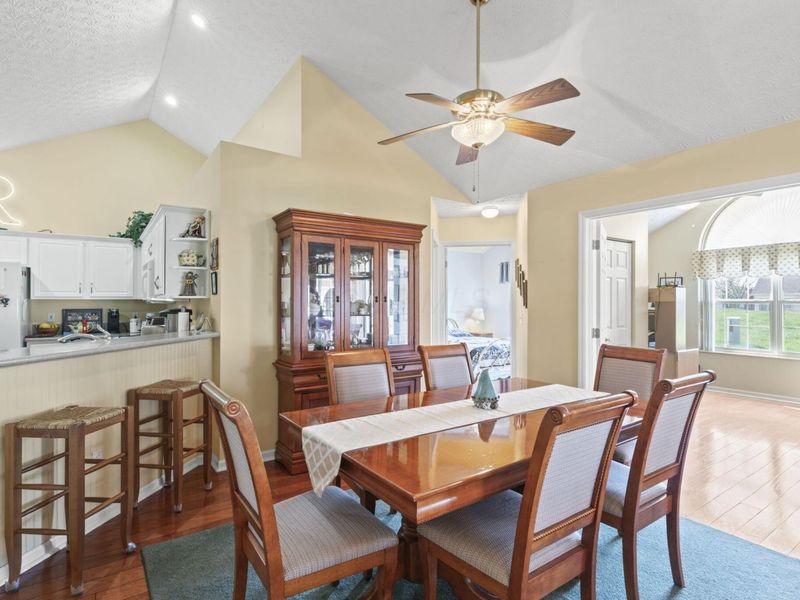 4600 Collingville Way , Unit 24, Columbus, OH 43230 Photo 17