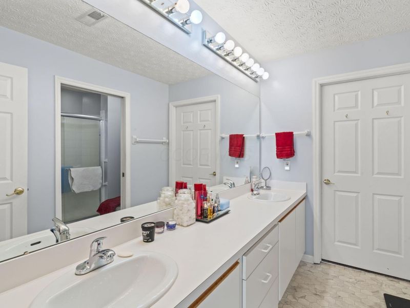 4600 Collingville Way , Unit 24, Columbus, OH 43230 Photo 21