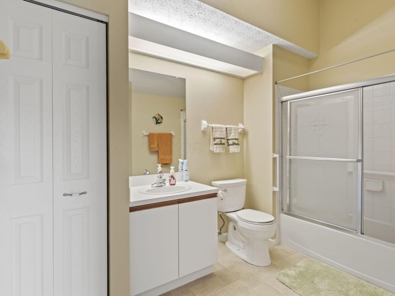 4600 Collingville Way , Unit 24, Columbus, OH 43230 Photo 28