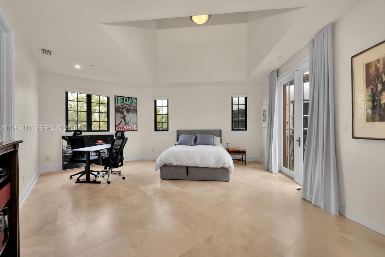 3471 Main Hwy, Unit 619, Miami, FL 33133 Photo