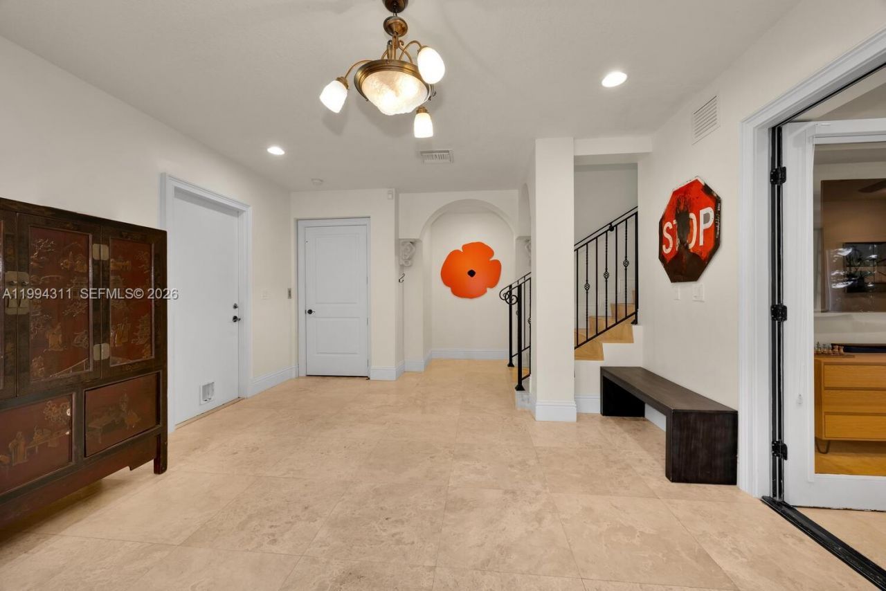 3471 Main Hwy, Unit 619, Miami, FL 33133 Photo