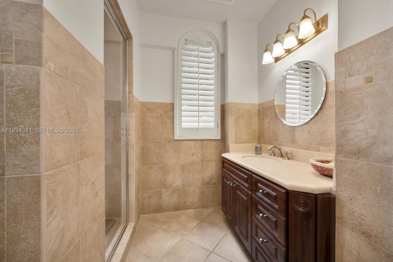 3471 Main Hwy, Unit 619, Miami, FL 33133 Photo