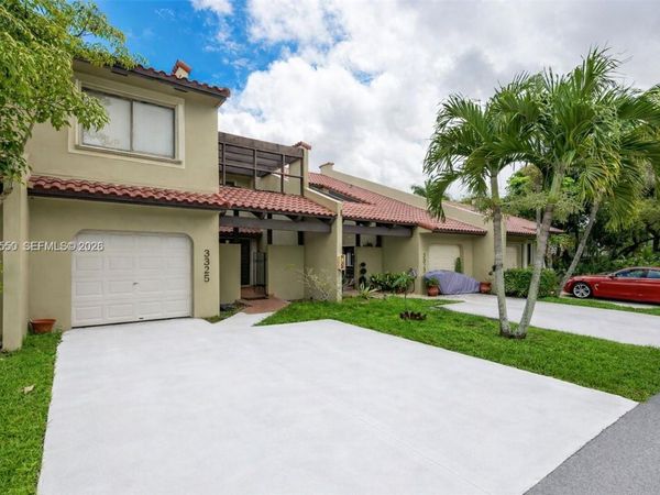 3325 Torremolinos Ave, Unit C-44, Doral, FL 33178