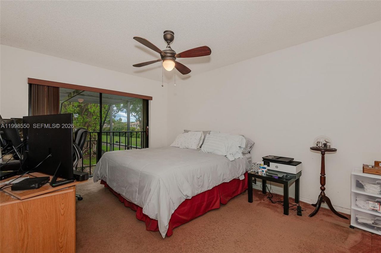3325 Torremolinos Ave, Unit C-44, Doral, FL 33178 Photo