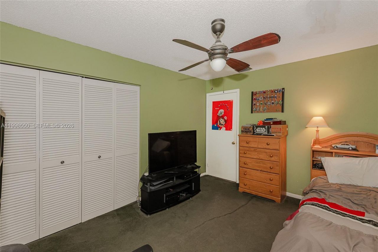 3325 Torremolinos Ave, Unit C-44, Doral, FL 33178 Photo