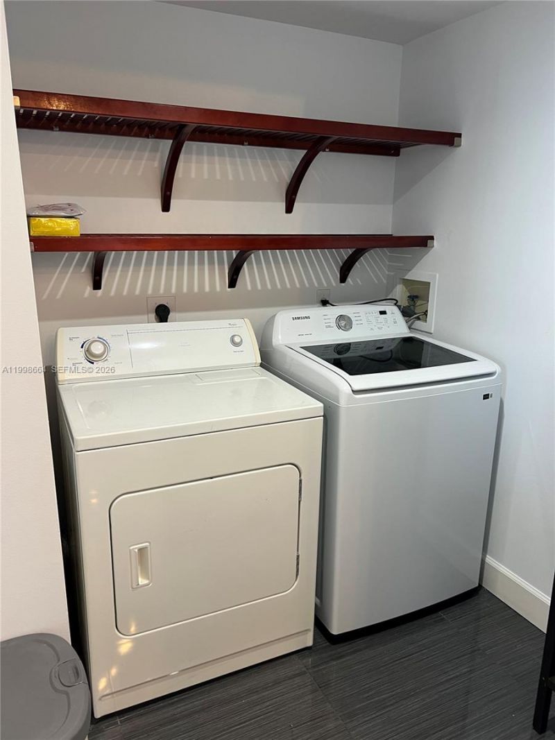 1330 West Ave, Unit 1205, Miami Beach, FL 33139 Photo