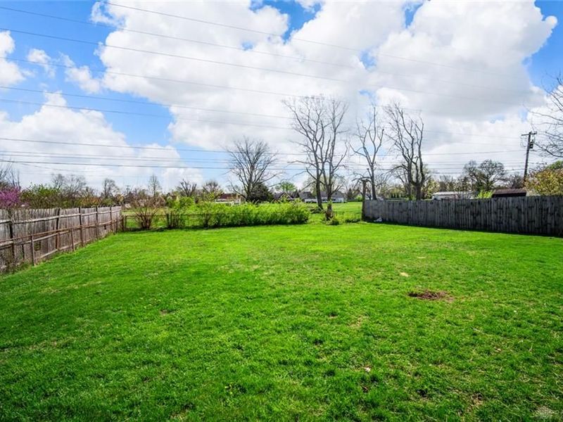 43 Greencliff Drive, Englewood, OH 45322 Photo 23