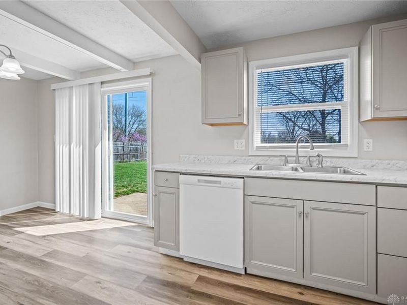 43 Greencliff Drive, Englewood, OH 45322 Photo 8