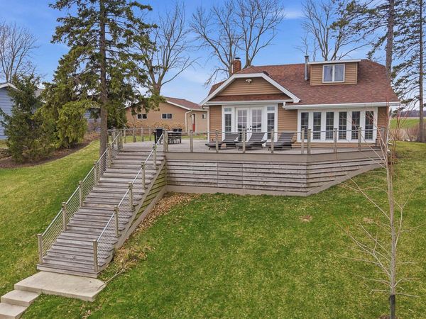 W10753 Blackhawk Trail, Fox Lake, WI 53933